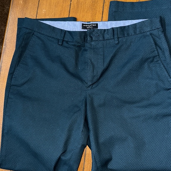 Men’s Banana Republic Chinos - Picture 4 of 6